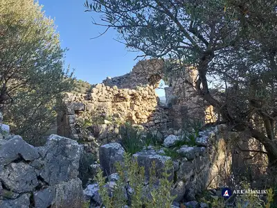 Hiking the Lycian Trail from Gavura&#287;&#305;l&#305; to &#199;avd&#305;r