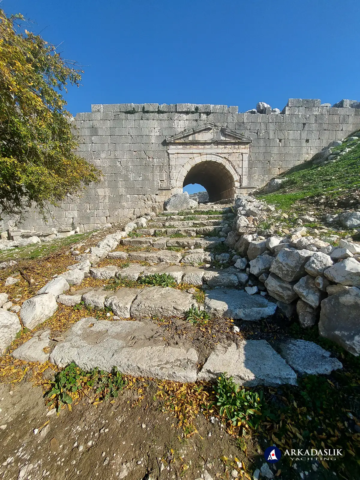 Hiking the Lycian Trail from Gavura&#287;&#305;l&#305; to &#199;avd&#305;r
