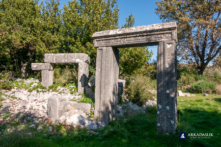 Stone archways that may have formed entrances to a temple at Sidyma