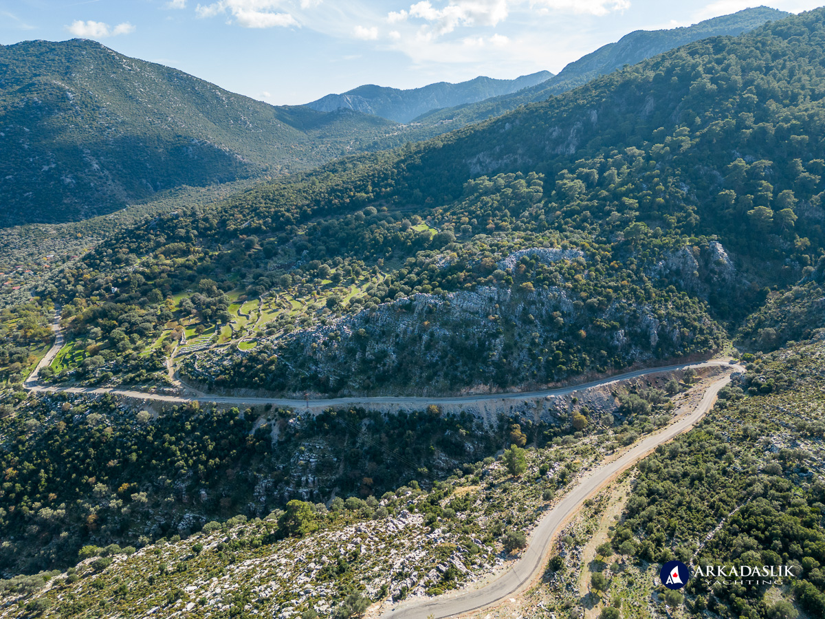 Aerial view of the steep final road approaching Sidyma.